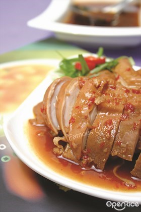 Stewed Pig's Mesentery in Thai Sauce Recipe 香辣卤猪肚食谱
