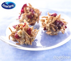 No-Bake Craisins® Dried Cranberries Crunch Clusters Recipe 免烤爽脆蔓越莓干饼食谱