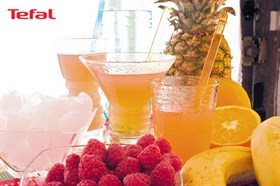 Tutti Frutti Cocktail Recipe  什錦水果鸡尾酒食谱