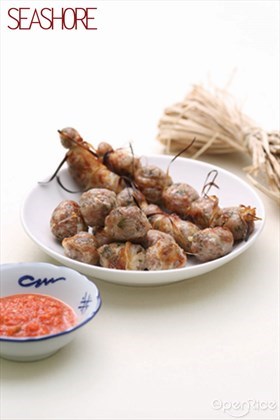 Fried Pork Jujubes with Glutinous Rice Recipe  糯米烧肉枣食谱