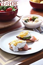 Eggs Benedict with Smoked Salmon Recipe 鲑鱼班尼迪克蛋食谱