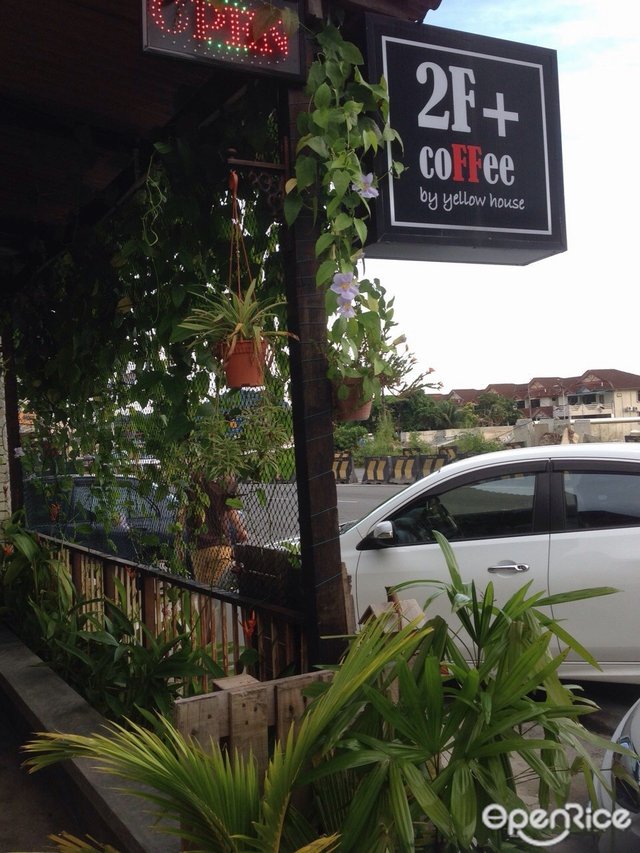 2F+ Coffee by Yellow House's Photo Taiwanese Ice Cream / Froyo