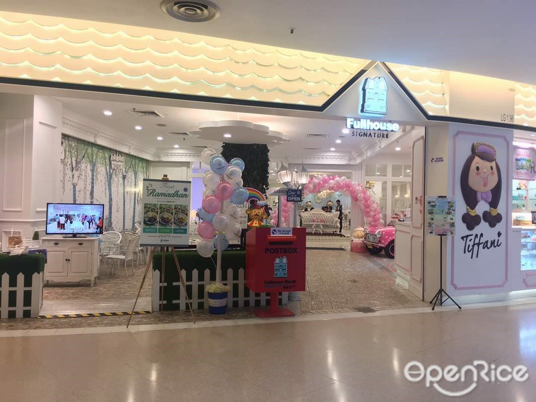 Fullhouse Signature Cafe's Menu Western variety Pizza/Pasta Café in