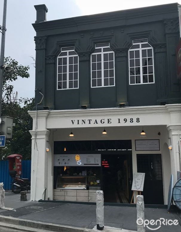 Vintage 1988 Cafe & Accessories Store's Menu MultiCuisine Ice Cream