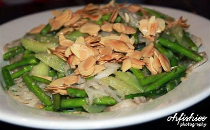 Mixed vege with almond flakes.