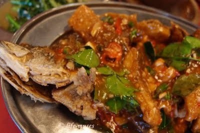 Ikan 3 rasa - the meat is tender and juicy