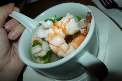 set - seafood tomyam soup