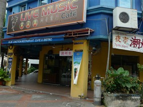 Live Music Café
