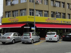Noodles N TOAST