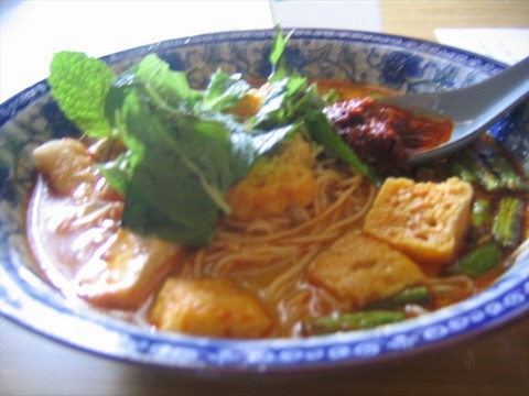 Wed-Thur Special : Curry mee