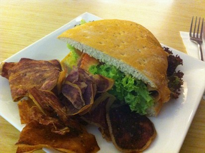 Smoke Salmon Sandwich RM18