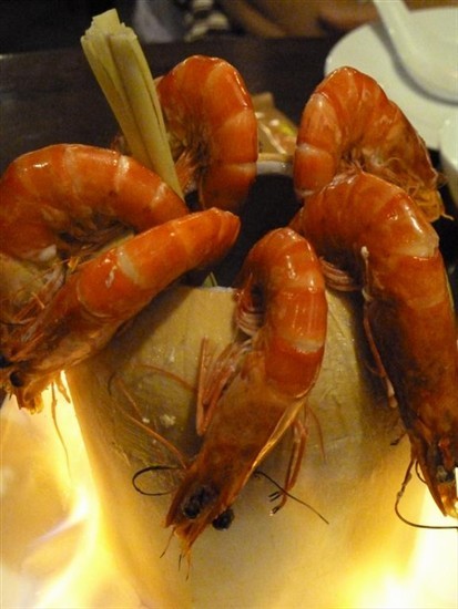 Only served 6 prawns..