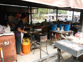 Fried Yau Char Kueh @ Jelapang Market (Morning)