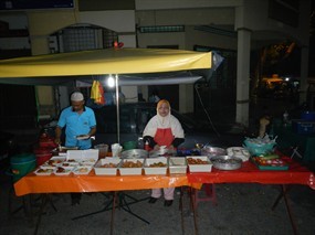 Nasi Ayam & Kuih Muih @ Pasar Malam Lahat Baru