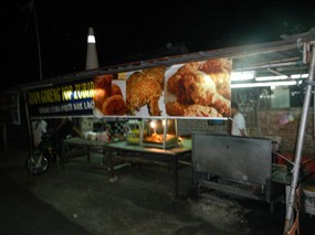 Ayam Goreng Yop Zubir