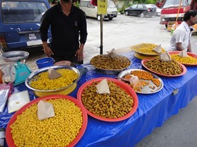 Kacang @ Pasar Malam Pondok Upeh 