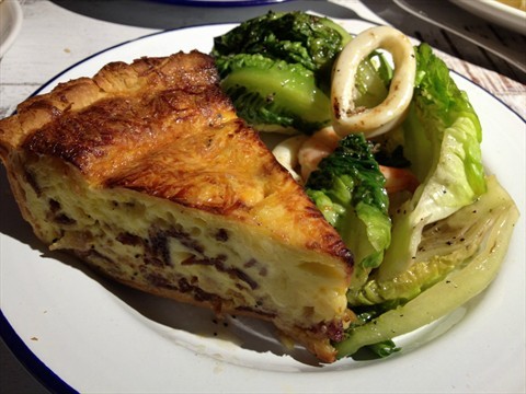 Beef bacon quiche with prawn salad