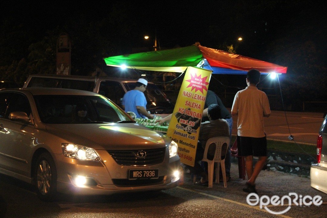 Nasi Lemak Saleha Kg. Pandan's Photo - Malay Nasi Lemak Stall / Warung ...