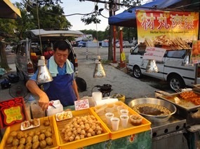 Herbal Soup Pork Ball @ Pasar Malam Sri Petaling