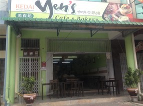 Yen's Café & Bakery