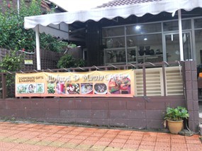 Anjung D Mama Café