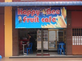 Happy Bee Fruit Café