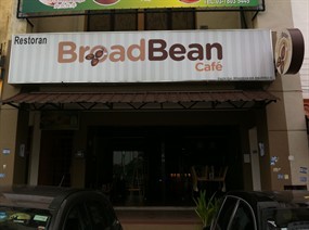 Broad Bean Café