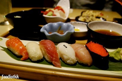 寿司的手法和生鱼片的品质都属上佳、值得！