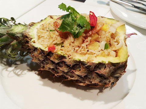 delicious for its even dispersion of pineapple and other ingredients