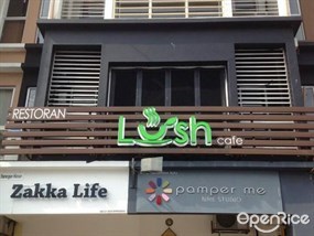 Lush Cafe