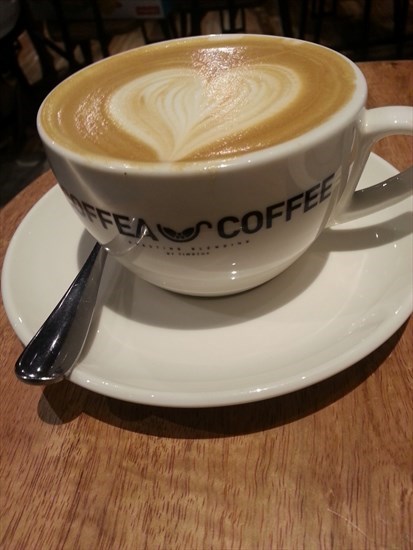 Vanilla Latte - Tasted Good- not too sweet and the love-shaped wasn't dissapear until my last sip!:)