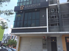 Grandeur Gallery Cafe