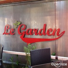 Le' Garden Restaurant + Kitchen