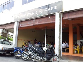 Pakcik Wan Café
