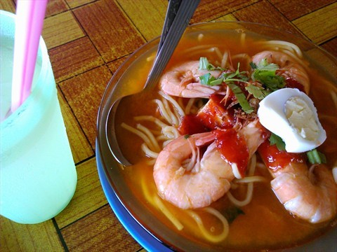 Mee Udang Special with Limau Ais