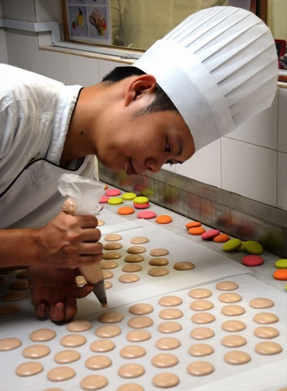 Pastry Chef Louis Heng