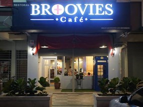 Broovies Cafe