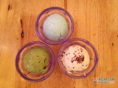 3 Types of Ice Creams – I love the most is the green tea Ice Cream. But they serve something special