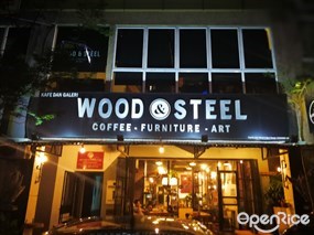 Wood & Steel Cafe & Gallery