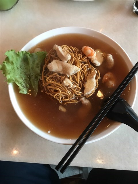 Too  bad,  crispy  noodle  is  not  in  light  brown  egg  sauce  with  pork,  shrimp,  scallops  and  clamps.