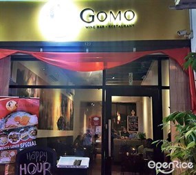 Gomo Wine Bar • Restaurant