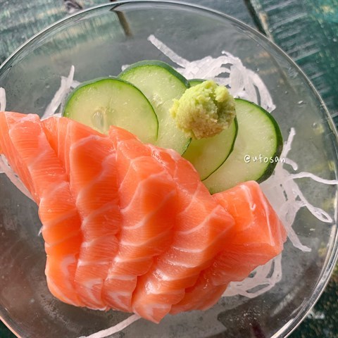 #salmon #sashimi