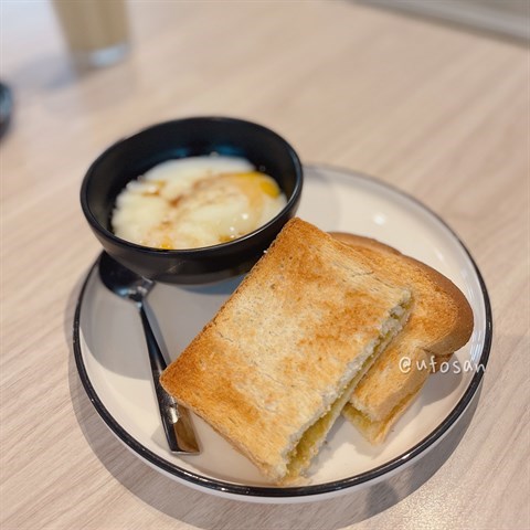 2  toast  2  soft-boiled  eggs.